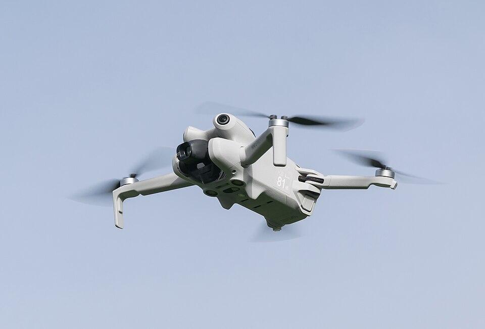 Drona DJI Mini 4 Pro